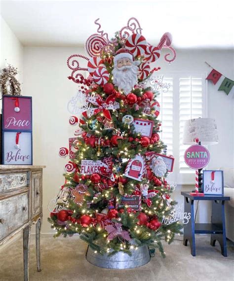 How To Decorate A Candy Christmas Tree - Picky Palate