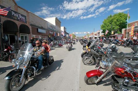 Researchers: Sturgis rally a 'superspreader event' linked to 267K coronavirus cases