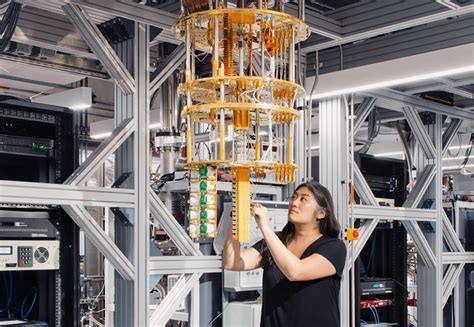 IBM Quantum Promises 4,000-Qubit Processor in 2025, Envisions 'Quantum ...