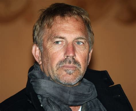 Kevin Costner Picture 67 - A Press Conference for Band Kevin Costner ...