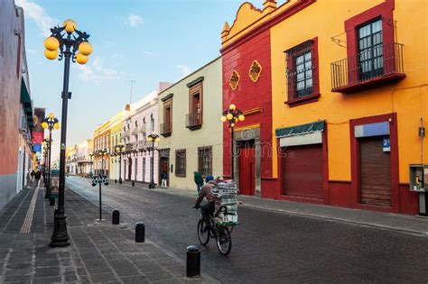 Morning Streets Of Puebla De Zaragoza In Mexico Editorial Photography - Image of heritage ...