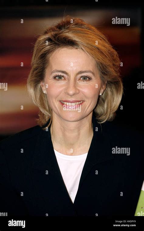 Ursula von der leyen hi-res stock photography and images - Alamy