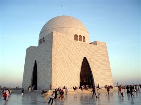 Pictures of Historical Places in Pakistan