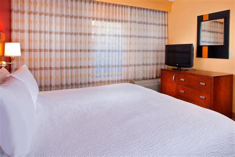 Courtyard by Marriott Orlando Airport Reviews, Deals & Photos 2025 - Expedia