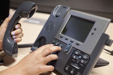 Learn why VoIP Phone System is globally popular as Business Phone ...