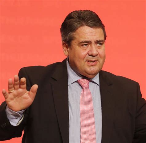 Sigmar Gabriel: Die SPD wendet sich wieder dem Klassenkampf zu - WELT