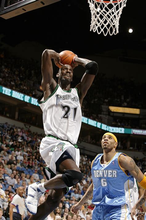 Kevin Garnett Timberwolves Dunk