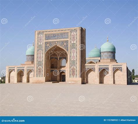 Architecture of the Ancient Middle East Stock Photo - Image of blue ...