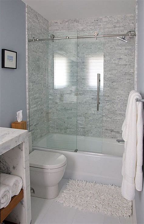 20++ Small Bathroom Ideas With Tub Shower Combo - HOMYHOMEE