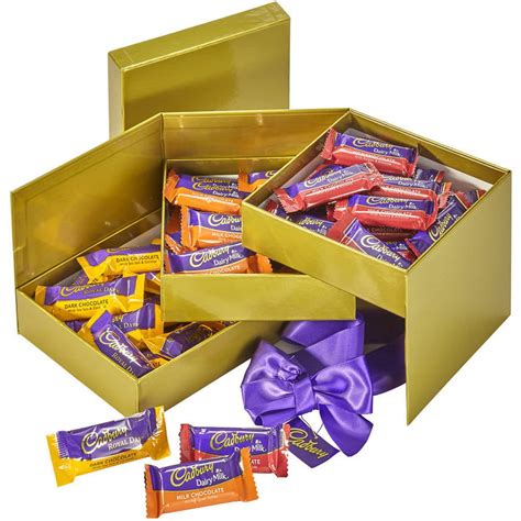 Cadbury Assorted Chocolate Gift Box, 62 count, 27.48 oz - Walmart.com ...