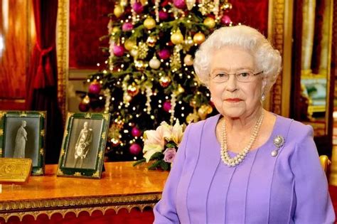 The Royal Family's Christmas dinner menu has been revealed - and it's a ...