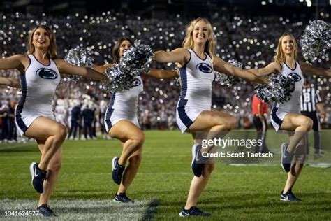 Penn State Cheerleaders Photos and Premium High Res Pictures - Getty Images