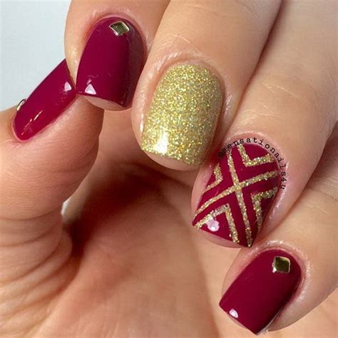 70+ Stunning Glitter Nail Designs 2022