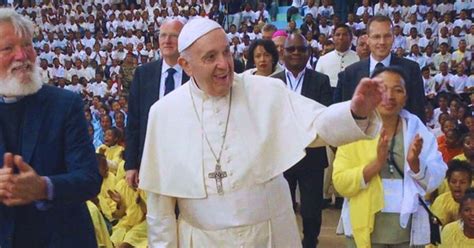 Documentary Review: “In Viaggio” captures the travels and messages of Pope Francis | Movie Nation