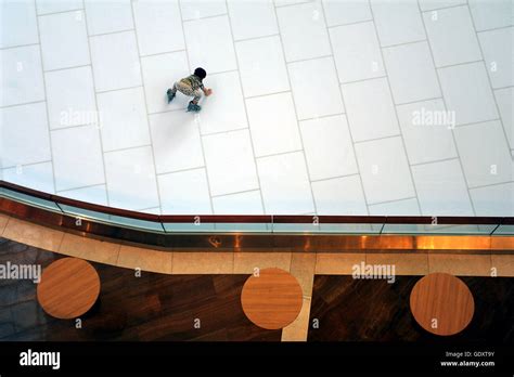 SINGAPORE. 2015. Ice skating Stock Photo - Alamy