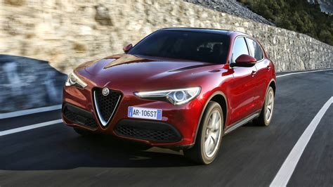 Alfa Romeo Stelvio Photos and Specs. Photo: Alfa Romeo Stelvio 4k ...