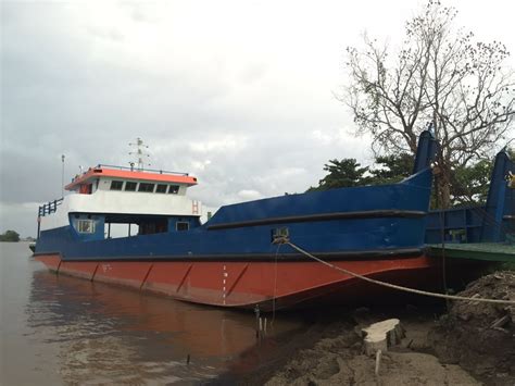 Landing Craft: Commercial Vessel | Boats Online for Sale | Steel ...