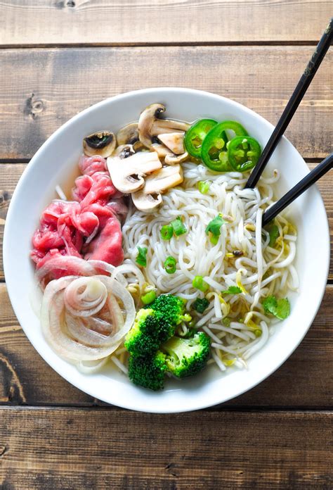 Low Carb Pho - Vietnamese Beef Noodle Soup [Recipe] - KETOGASM