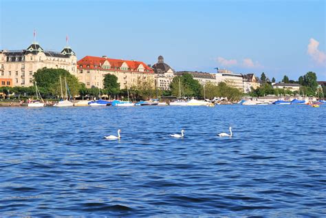 Lake Zurich - One of the Top Attractions in Zurich, Switzerland - Yatra.com