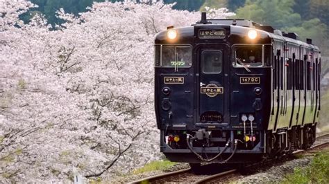 8 Japan Train Rides With the Best Sceneries - Klook Travel Blog