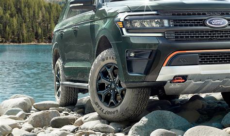 Ford Expedition Timberline Series :: Behance