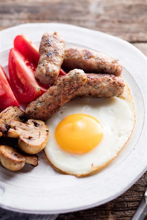 These Paleo breakfast sausages make any morning meal totally ...