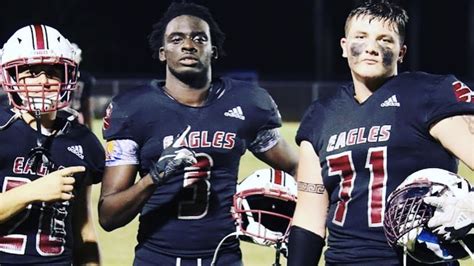 Marjory Stoneman Douglas Football Clinches Spot in Postseason for 3rd ...