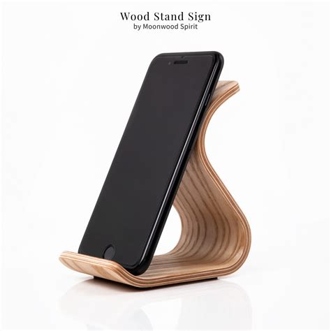 Handmade wooden iPhone stand for desk•Personalized wood cell phone stand for kitchen•Wooden ...