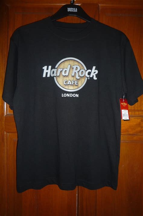 Busybeeroom Welcomes You: HARD ROCK CAFE "LONDON" BLACK TEE