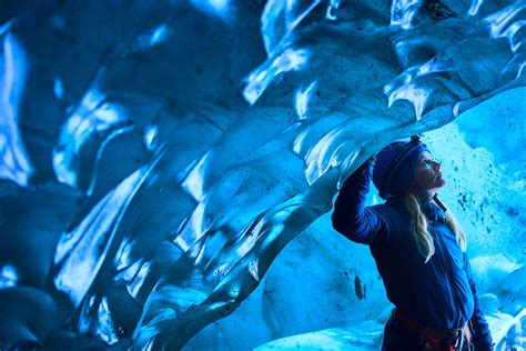 intellectuel classe session ice cave glacier hike iceland vis ...