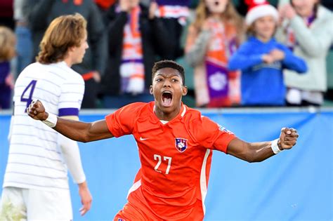 National Champions: Clemson Tigers Win Third Title in 2-0 Win Over ...