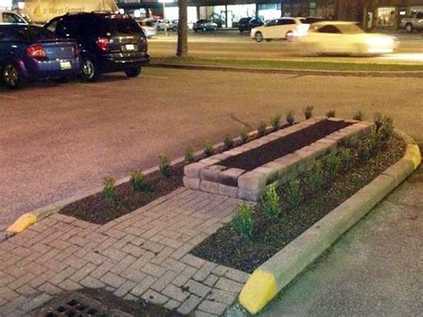 parking lot curbing - Extreme Curbing and Landscaping