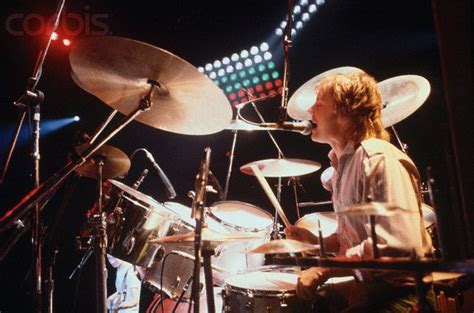 Top 5 Drummers Who Can Sing | Roger taylor queen, Queen photos, Queen drummer