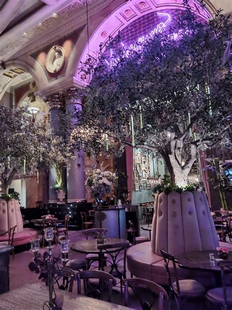 Vanderpump Cocktail Garden - Caesars Palace - Las Vegas, Nevada, USA ...