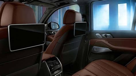 2020 BMW X5 Interior Design & Features | BMW of Bloomington