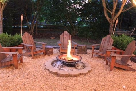 Magical Outdoor Fire Pit Seating Ideas & Area Designs | Outdoor fire pit seating, Fire pit ...