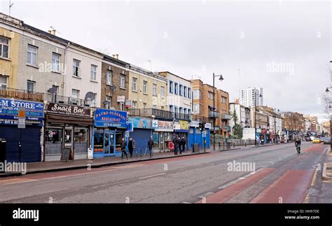 Tottenham high road tottenham london hi-res stock photography and images - Alamy