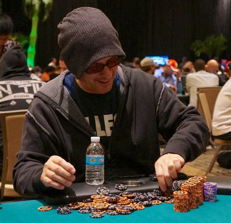 Phil Laak Doubles Up | Seminole Hard Rock Hollywood Poker