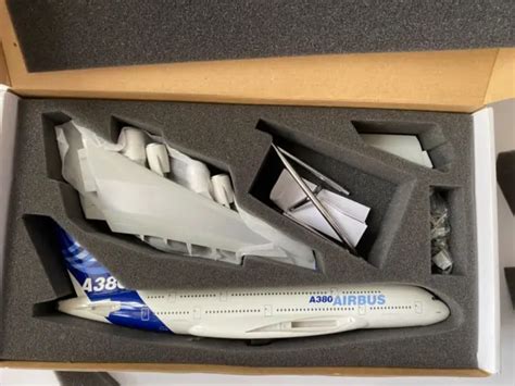 LUPA AIRBUS A380 version Desktop Collectors Model 1/200 NIB £55.00 ...