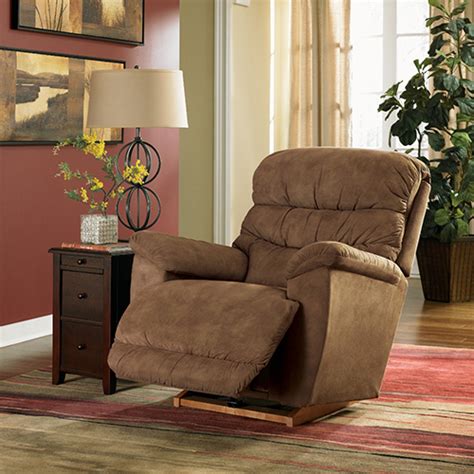 Best Lazyboy Recliners for Small Spaces (Wall Hugger ...