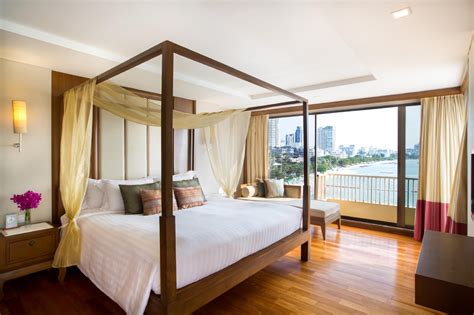 Dusit Thani Pattaya Resort - Deals, Photos & Reviews