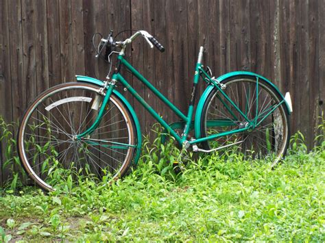 Old Bike Free Stock Photo - Public Domain Pictures