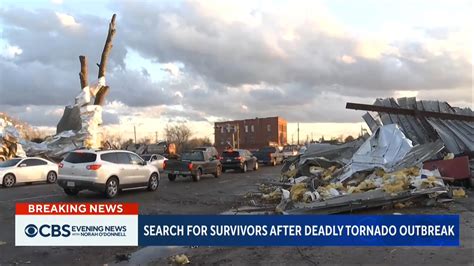 Search for survivors after deadly tornado outbreak | Alabama, tornado ...