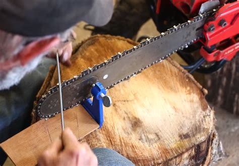 How to sharpen a chainsaw blade by hand using a file