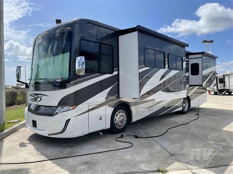 2022 TIFFIN ALLEGRO RED 340 33AL For Sale in Palm Bay, Florida | RVUniverse.com