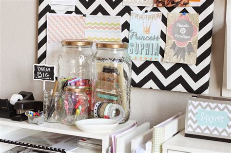 30 DIY Storage Ideas For Your Art and Crafts Supplies