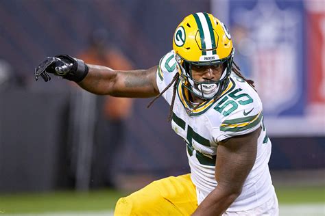 NFL: Packers LB Za’Darius Smith cited for marijuana, speeding