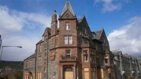 Palace Hotel in Aberfeldy bought by local business - BBC News