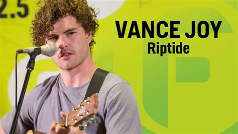 Vance Joy - "Riptide" - Fresh Sound Stage - YouTube