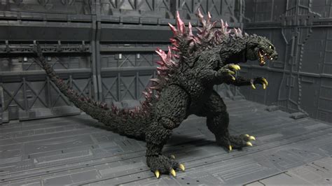 SH Monster Arts Godzilla 2000 Millennium Review - YouTube